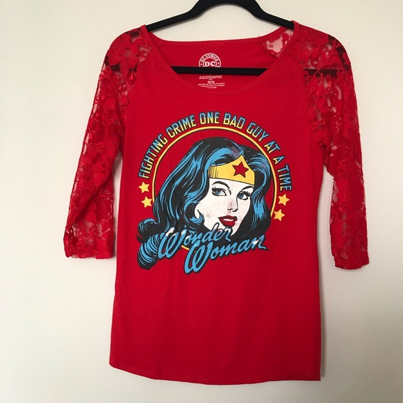 DC Comics Tops - DC COMICS Wonder Woman Lace 3/4 Sleeves T-Shirt